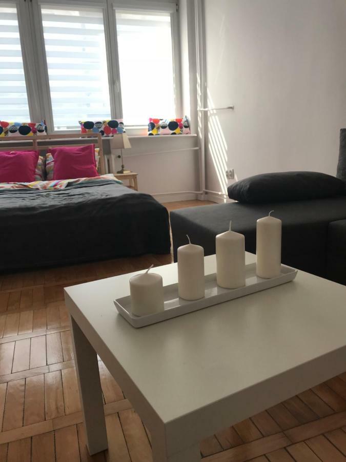 Nina Apartment Варшава Екстериор снимка